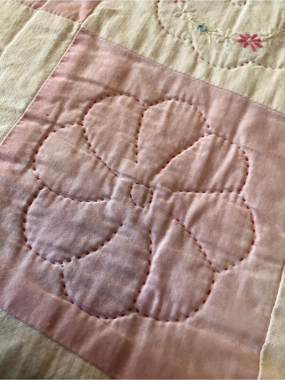 Hand sewn embroidered vintage quilt size full / queen